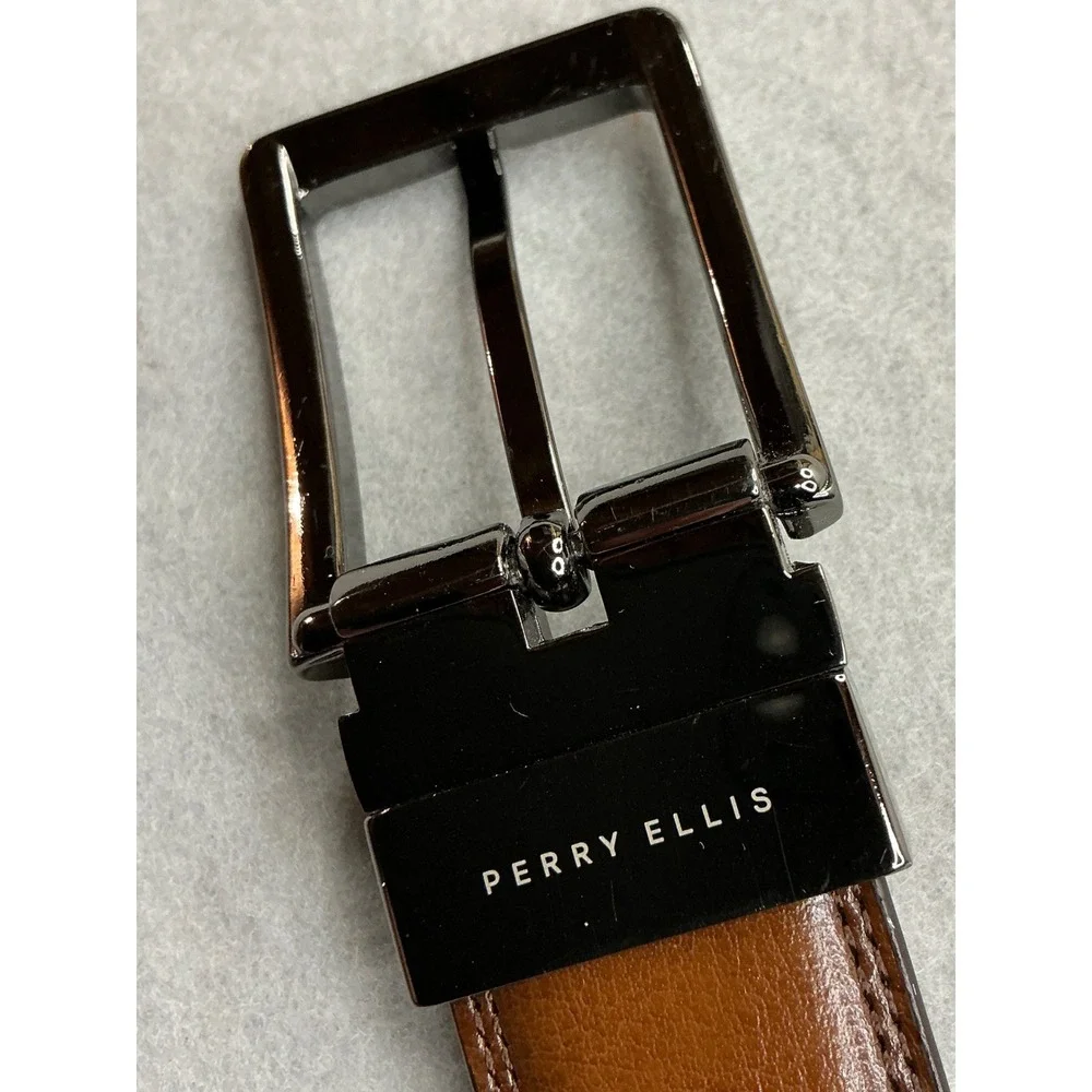 Perry Ellis preowned this